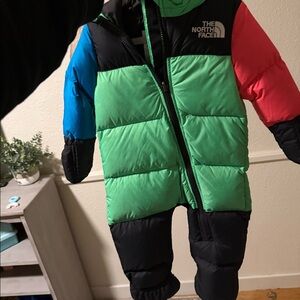 Northface baby snowsuit outfit 6-12 months